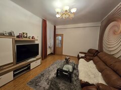 Piata Victoriei, apartament cu 3 camere, pozitie ideala